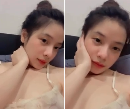 Tống Khánh Linh Si TikToker Vietnam Hot yang Seksi Menggairahkan